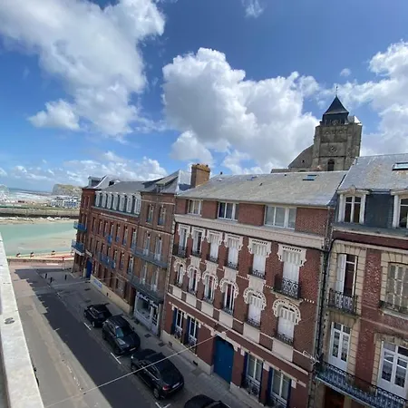 Beau Duplex A Deux Pas Du Port *